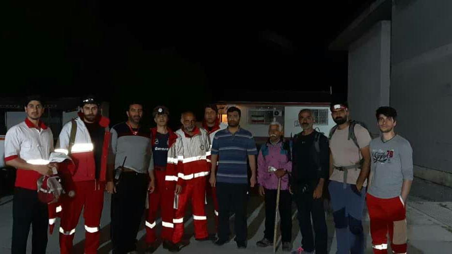 پیدا شدن دوچرخه سواران گمشده در ارتفاعات درازنو کردکوی پس از 4 ساعت جستوجو